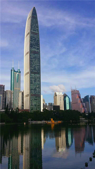 商务模特在广州东站的角色与重要性 商务模特在广州东站的角色与重要性